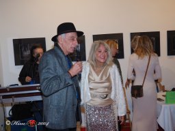 Fashion Show in der Contemplor Galerie Wien am 16. 03. 2024